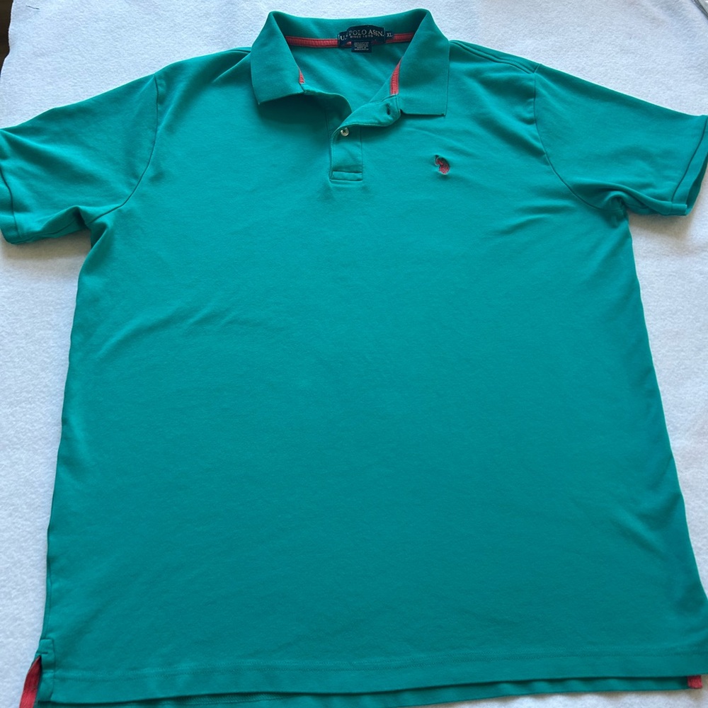 Men’s XL Polo Shirt